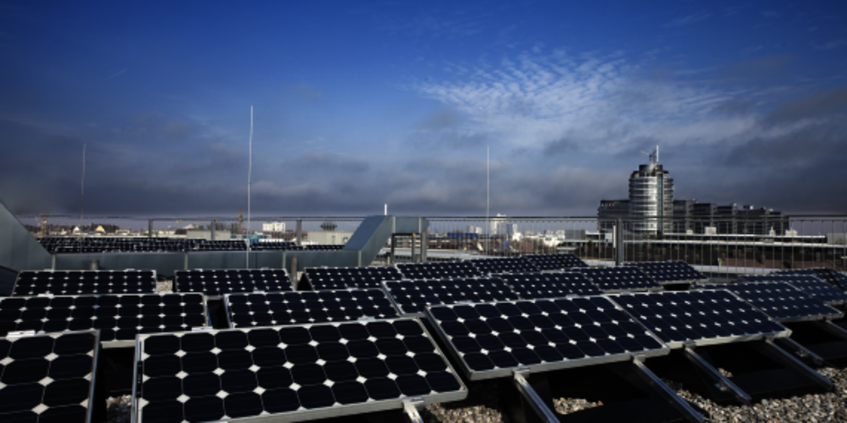 Solaranlage, Dach, Ausblick Mühldorfstraße