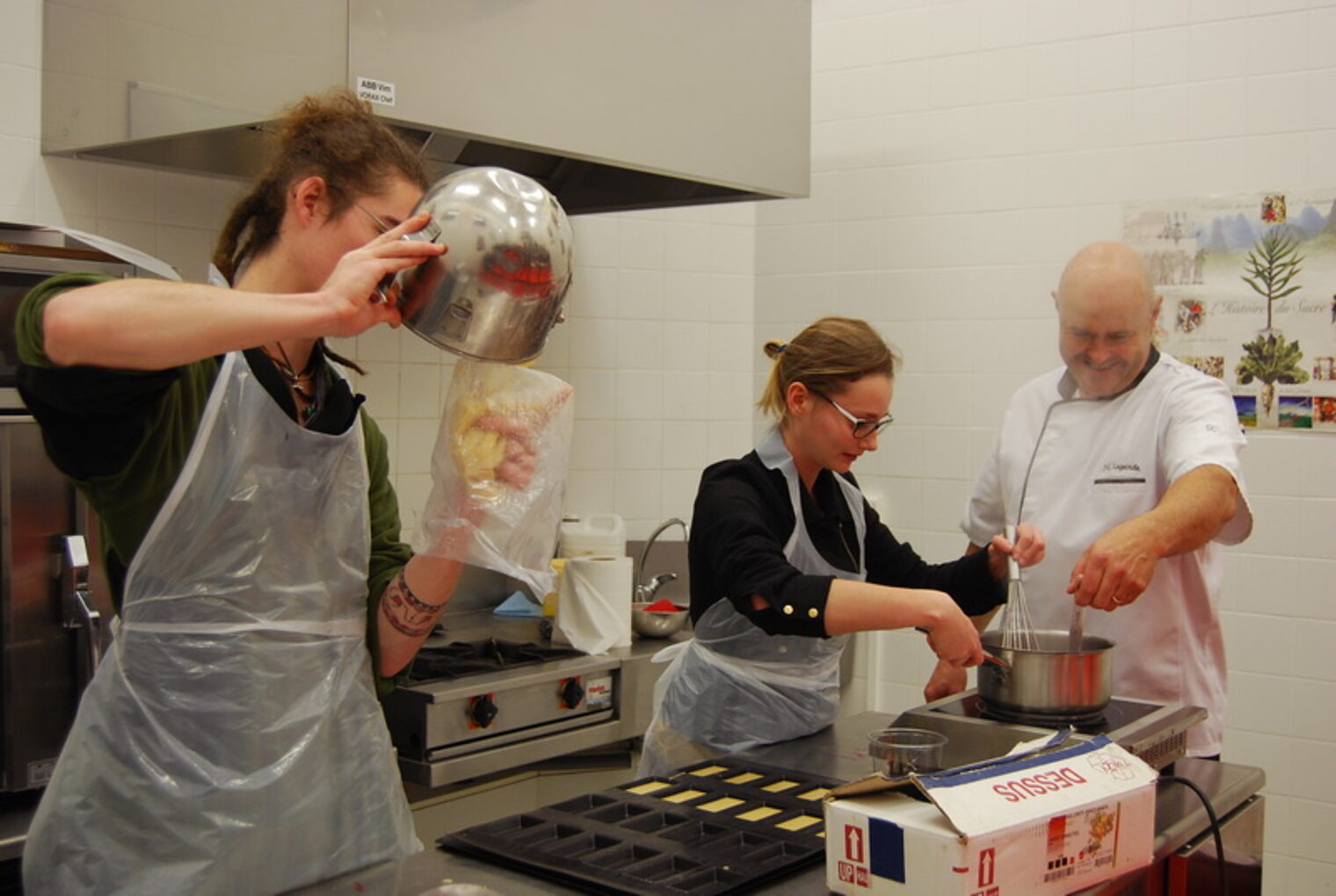 5. - 10. Oktober 2015Lehrlingsaustausch der Friseure und KonditorenCFA Bourgesgefördert durch das Deutsch-Französische JugendwerkFotos: Karl-Heinz Schwall