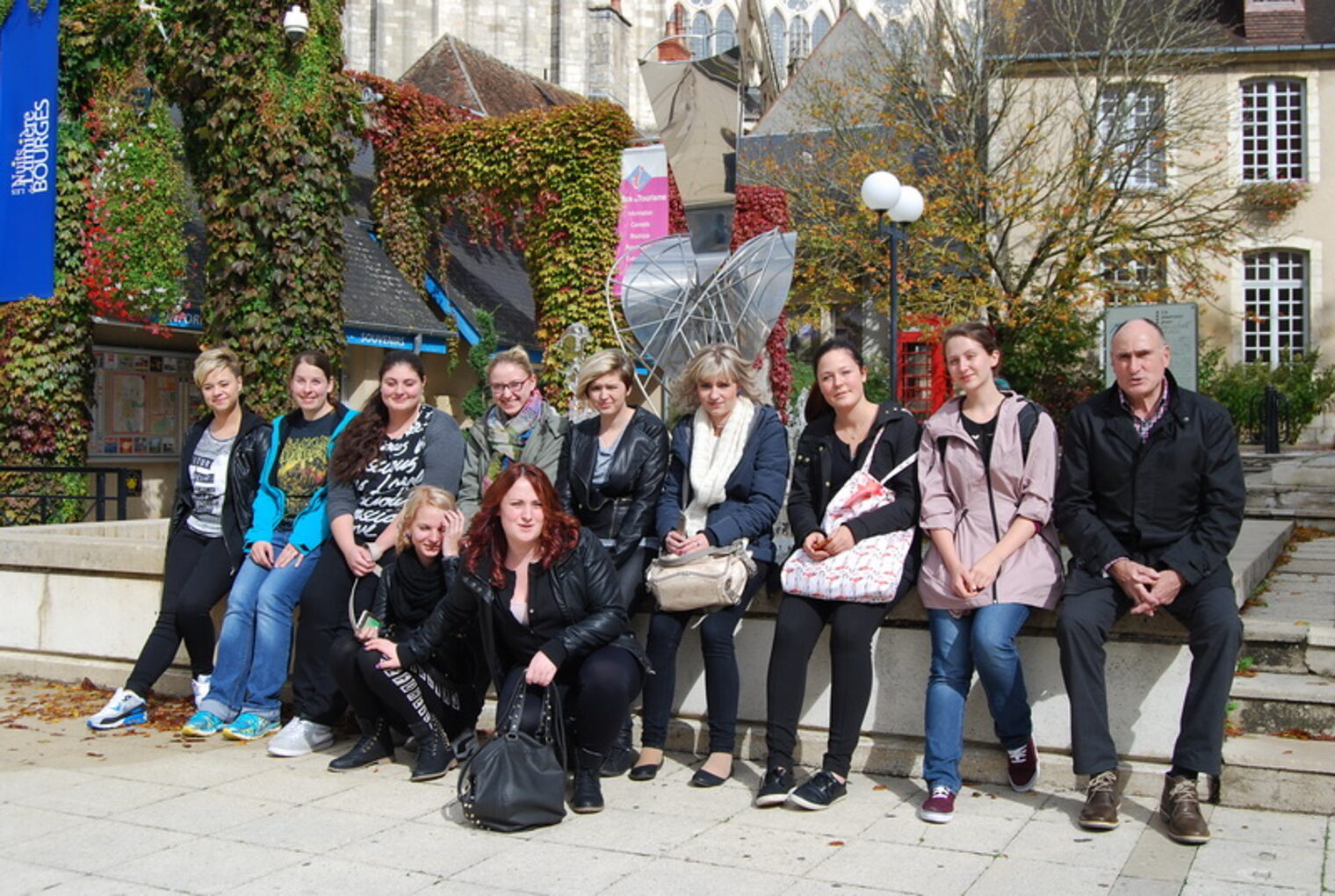 5. - 10. Oktober 2015Lehrlingsaustausch der Friseure und KonditorenCFA Bourgesgefördert durch das Deutsch-Französische JugendwerkFotos: Karl-Heinz Schwall