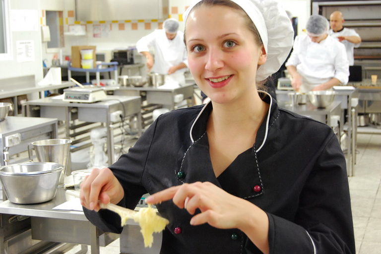 5. - 10. Oktober 2015Lehrlingsaustausch der Friseure und KonditorenCFA Bourgesgefördert durch das Deutsch-Französische JugendwerkFotos: Karl-Heinz Schwall