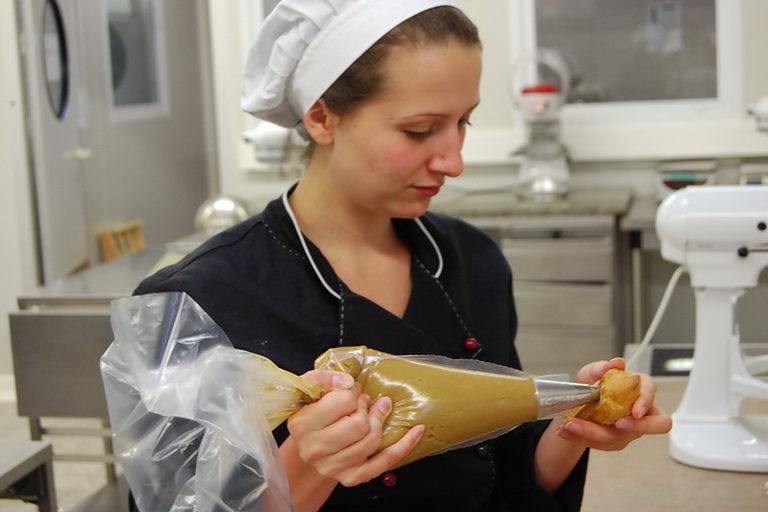 5. - 10. Oktober 2015Lehrlingsaustausch der Friseure und KonditorenCFA Bourgesgefördert durch das Deutsch-Französische JugendwerkFotos: Karl-Heinz Schwall