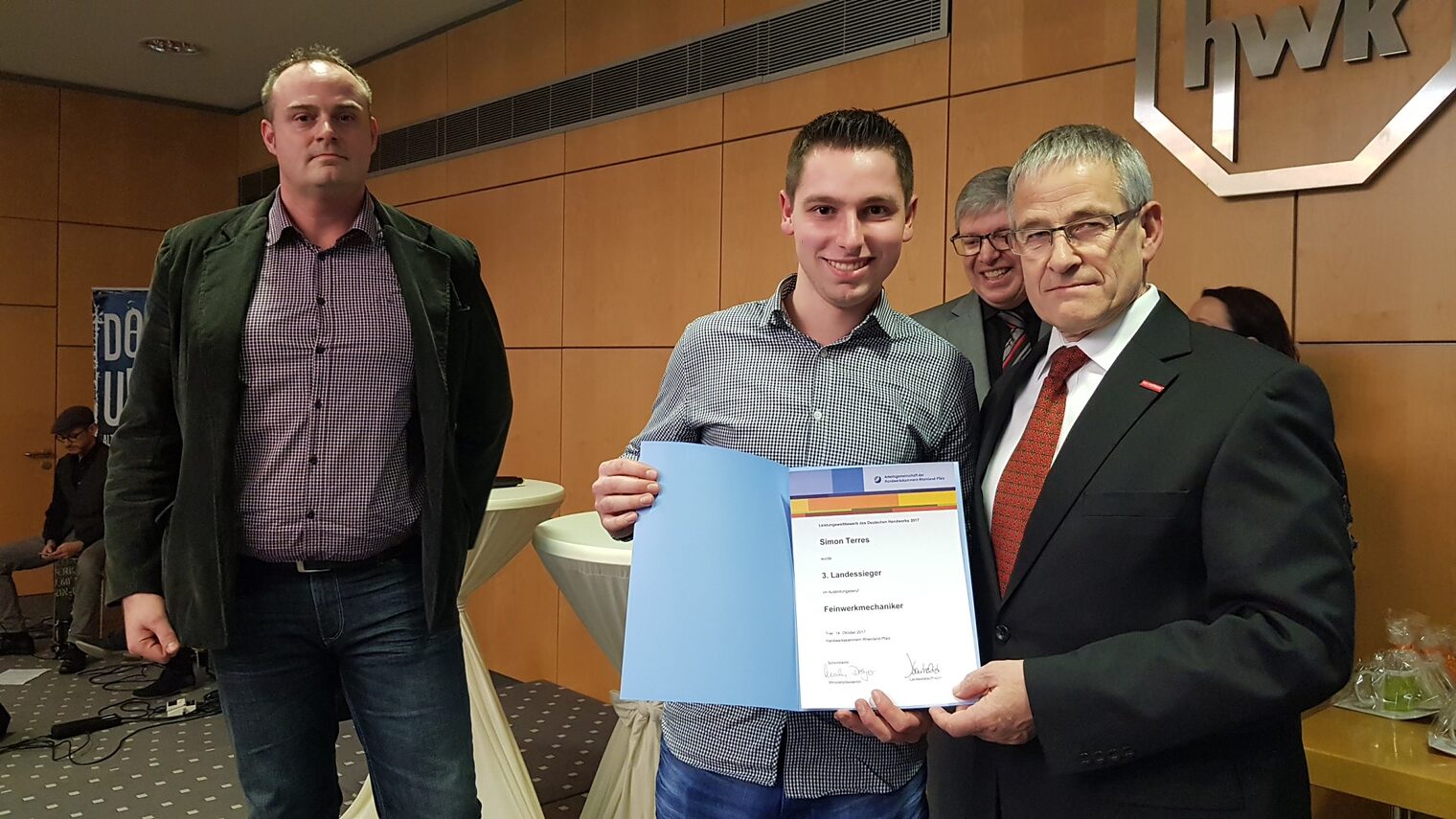Abschlussfeier Praktischer Leistungswettbewerb 10