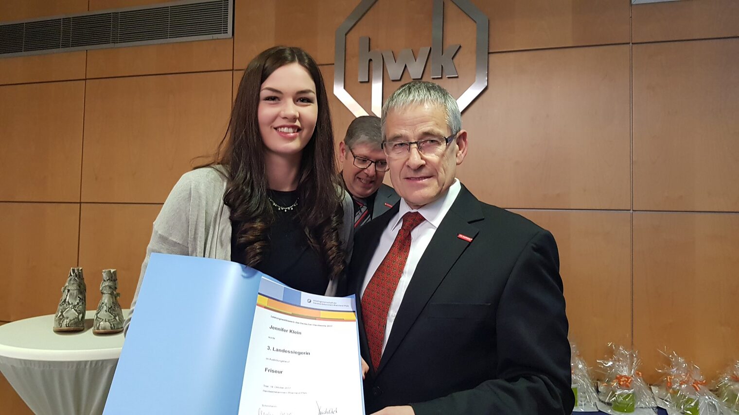 Abschlussfeier Praktischer Leistungswettbewerb 11