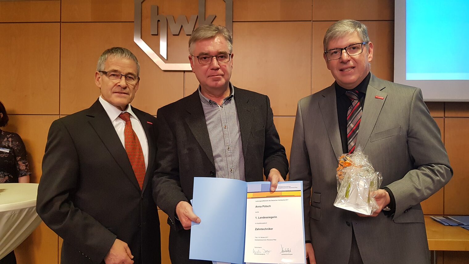 Abschlussfeier Praktischer Leistungswettbewerb 29