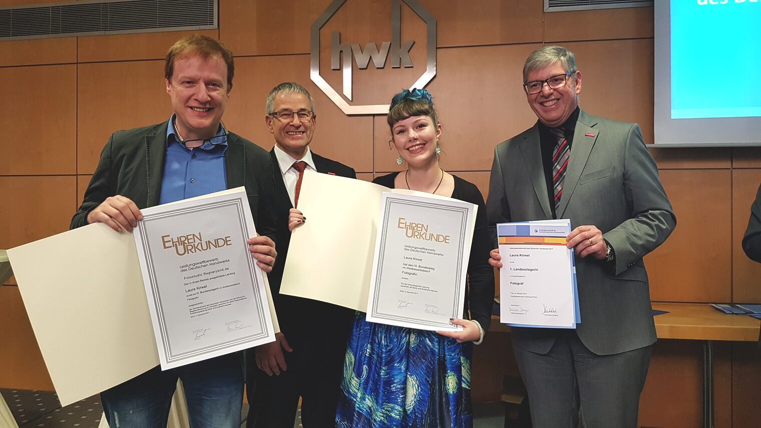 Abschlussfeier Praktischer Leistungswettbewerb 30