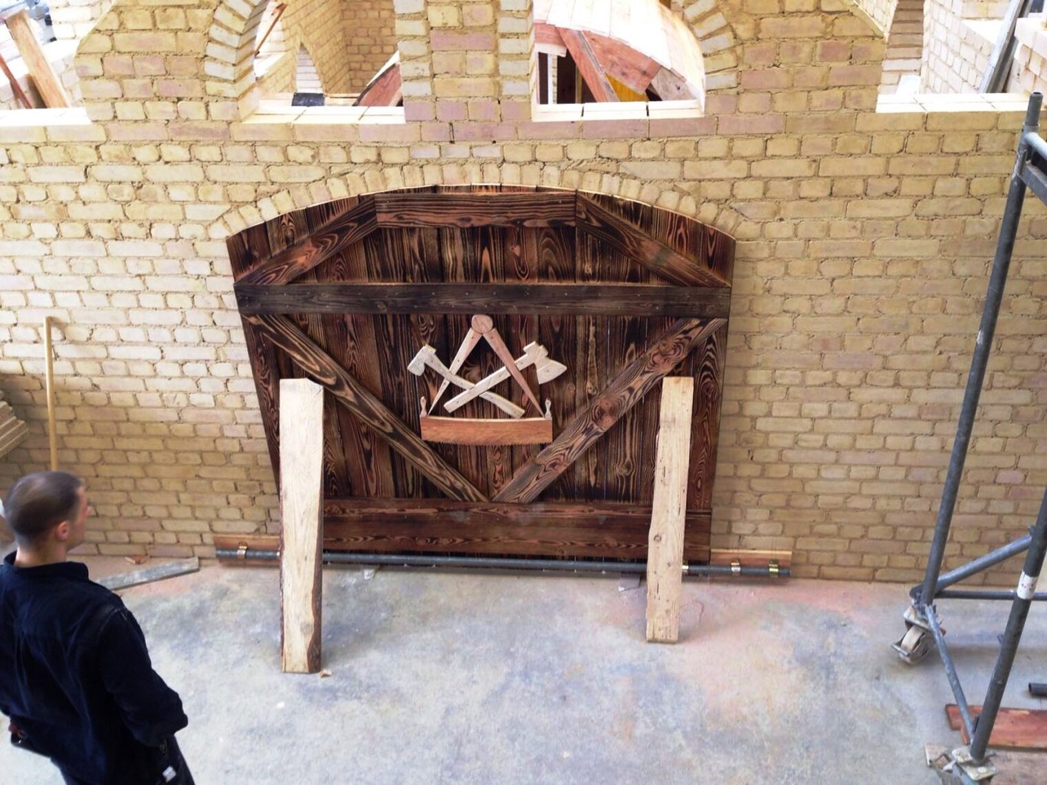 ÜLU-Projekt Bauhof Kenn Duale Studenten 2013-2015 1. und 2. Lehrjahr Bau/Ausbau Leitung: Thomas Witzmann