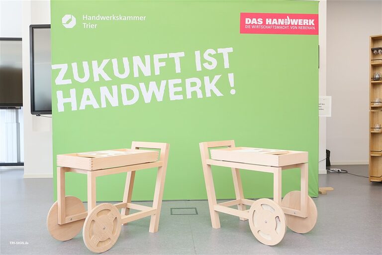 Ausstellung Tischlermeisterstücke